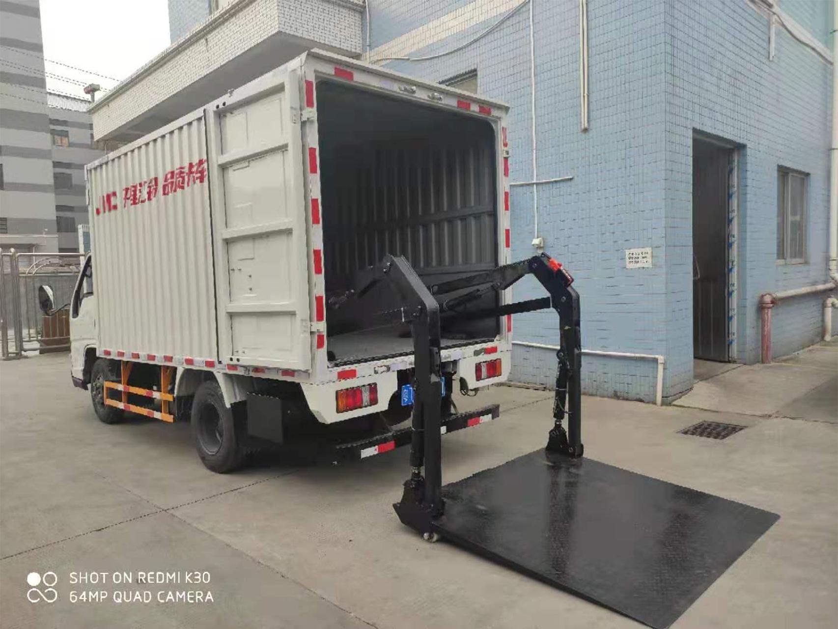 內(nèi)置汽車貨車尾板案例